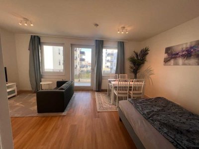 Voll ausgestattetes Apt. in modernem Gebäude (Baujahr 2020) mit Balkon & Top-Anbindung zum Flughafen