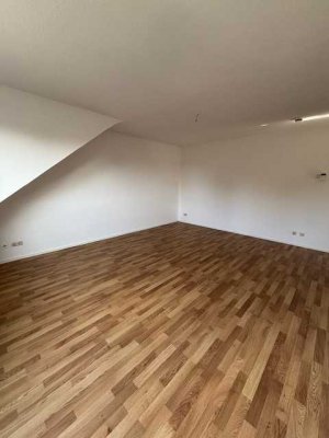 3-Zimmer Dachgeschoss Wohnung