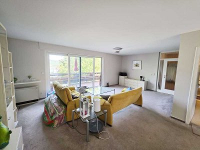 Bingen-Rochusberg - Großzügige 4 Zimmer-Wohnung mit Rheinblick!