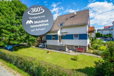 Ein- bis Zweifamilienhaus mit großem Garten und Doppelgarage!