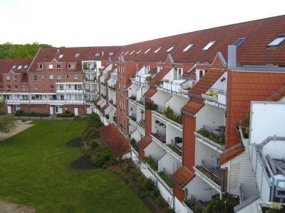 Burg-Grambke - 3-Zi.-Maisonettewohnung über 2 Etagen
