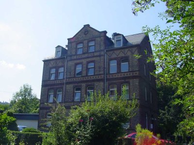 Attika-Traum: 4-Zimmer-Wohnung mit Dachterrasse in Weilburg