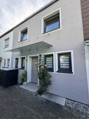 **Provisionsfrei, saniert** Reihenmittelhaus in Neufahrn bei Freising - mit Garten und Einzelgarage