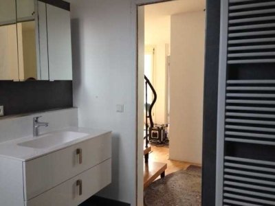 Vollrenovierte 5 Zi.-Maisonette, Grundfl. ca 120 qm