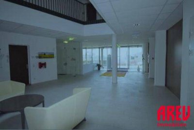 AUSGEZEICHNETE 2 ZIMMERWOHNUNG IM GRÜNEN
