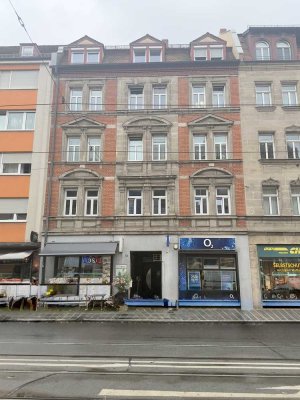 Erstklassige 4 Zi-Rendite-5 % in belebter Lage von Nürnberg!