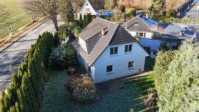 ***TRAUMHAFTES EINFAMILIENHAUS IN ROSENGARTEN-SIEVERSEN ZU VERMIETEN***