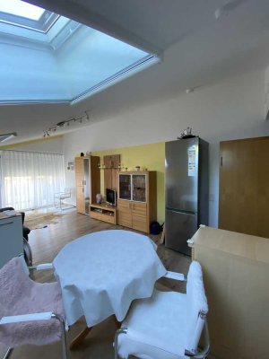 Attraktive, möblierte Wohnung in Dossenheim - Nähe Heidelberg