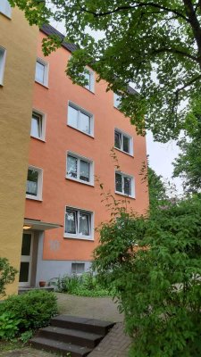 Eine helle, modernisierte Wohnung mit Stellplatz