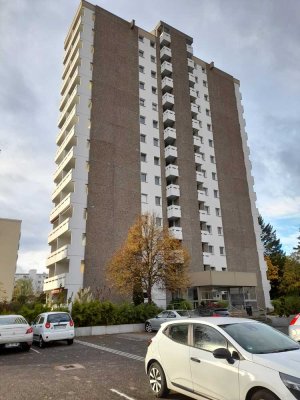 Schöne. 2-ZW in gepfl.Hochhaus mit Schwimmbad und Sauna