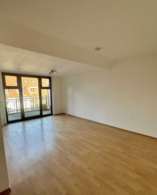 Moderne, helle und zentrale 3-Zimmer-Wohnung mit Balkon in Grevenbroich