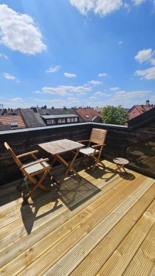 Geschmackvolle 1,5-Raum-Maisonette-Wohnung mit Einbauküche in Nürnberg
