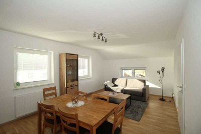 Attraktive und gepflegte 2-Raum-Wohnung mit Balkon und EBK in Bernau bei Berlin