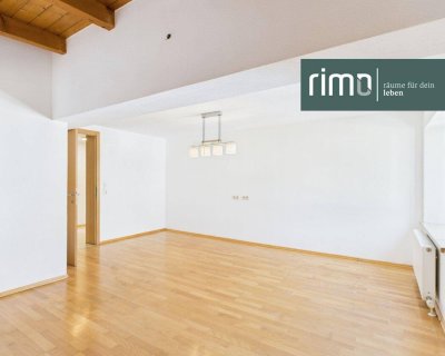 4,5 Zimmer Wohnung | Balkon | Abstellplatz