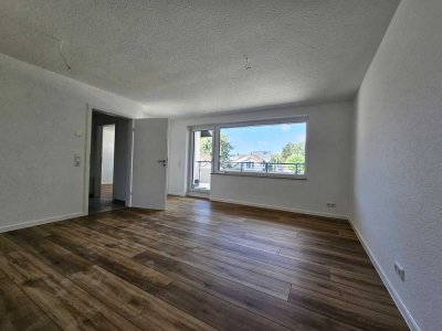 Kernsanierte 3 ZKB-Wohnung mit schönem Balkon