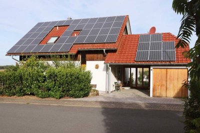 LIEBEVOLL & CHARMANT - Freistehendes Einfamilienhaus in 74744 Ahorn