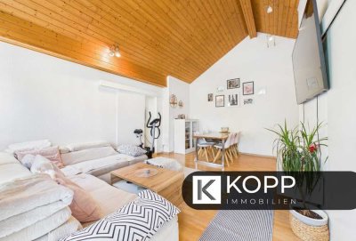 Charmante 4-Zimmer-Dachgeschosswohnung mit EBK, Balkon & TG-Stellplatz