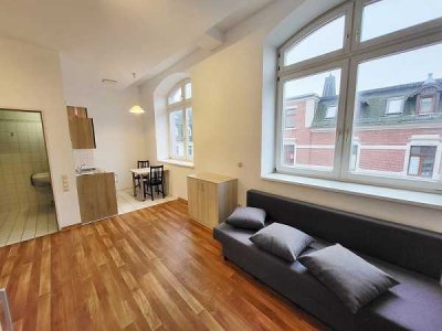 Möblierte 1-Raum-Wohnung mit Lift und Fußbodenheizung