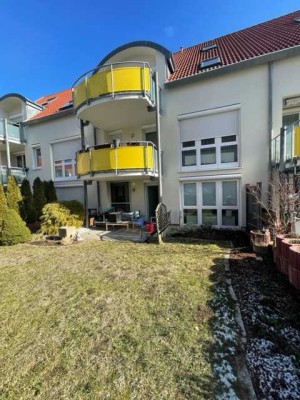 Gartenfreunde aufgepasst, Exkl. 2 Zimmer Wohnung mit EBK, Aufzug und TG-Platz in Gärtringen