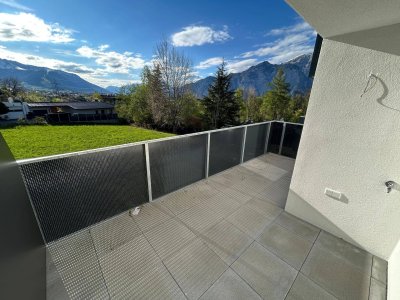 Erstbezug: Sonnige 2 Zi-Wohnung mit großem Westbalkon