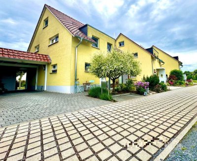 PROVISIONSFREI-MODERNES EINFAMILIENHAUS MIT CARPORT, KAMIN & EINBAUKÜCHE MIT BLICK IN DIE RADEBEULER