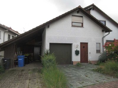 Tsst-Hahn Toplage: DHH mit Garage, Carport, Terrasse und großem Südwest-Grundstück