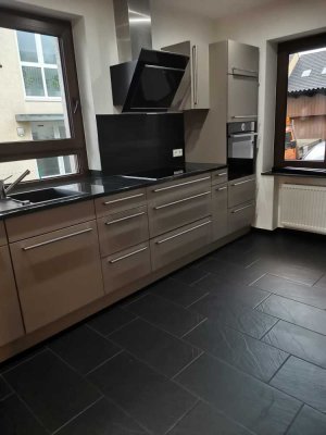Geschmackvolle 2 Zimmer Einliegerwohnung in Kleinostheim; Bahnhof
