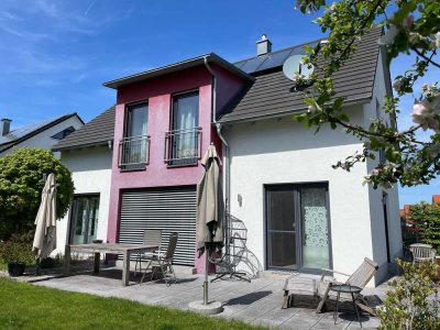 Modernes Einfamilienhaus mit nachhaltigem Wohnkomfort – Privatverkauf ohne Maklerprovision