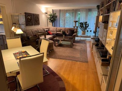 Moderne 3-Zimmer-Wohnung (Baujahr 2000) mit Aufzug, Balkon in sehr guter Lage von Dachau!