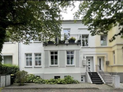 *Villenviertel* Charmante 4-Zimmer-Wohnung mit Garten