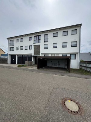 Wohn -und Geschäftsgebäude