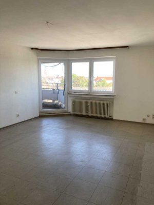 NUR mit WBS !!! Familienfreundlich geschnitten, ca. 85qm, mit Balkon, Haus mit Aufzug