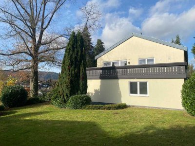 Moderne, gepflegte Wohnung mit großer Terrasse und Garage in erstklassiger Lage