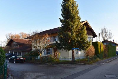 Ideal zum Wohnen und Arbeiten - Gemütliches Zuhause mit Pool für 2 Familien in Stephanskirchen
