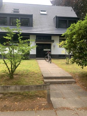 Elegante 2-Zimmer Wohnung mit Terrasse in Ahrensburg