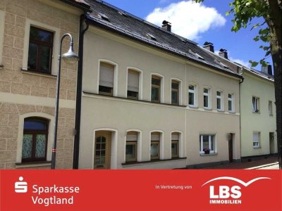 Wohnhaus mit großem Garten!