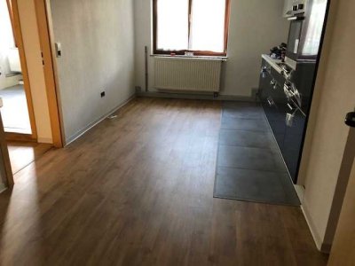 1,5-Zimmer-Wohnung mit EBK in Ditzingen (Pendler)