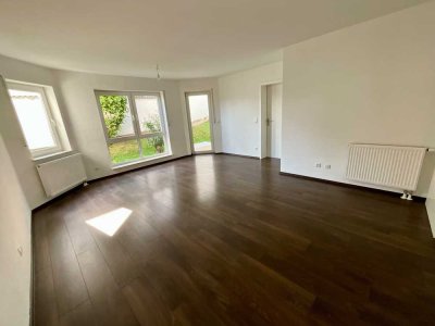 Ruhig gelegene und schön geschnittene 4-Zimmer Wohnung mit Terrasse in Wettenberg-Launsbach