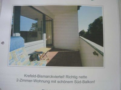 Schöne und gepflegte 2-Zimmer-Wohnung mit Balkon und Einbauküche in Krefeld