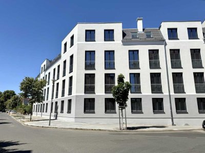Hochwertiger Erstbezug: 4-Raum-Wohnung mit Terrasse, moderner Einbauküche und 2 Bädern