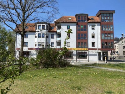 Vermietete 2-Raumwohnung mit Balkon, Fahrstuhl und TG-Stellplatz! Marienthal - Nähe HBK!