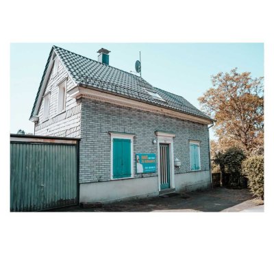 Einfamilienhaus mit Garten und Keller