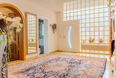 Großzügiges Einfamilienhaus mit vielseitigem Nutzungspotenzial in Riedstadt