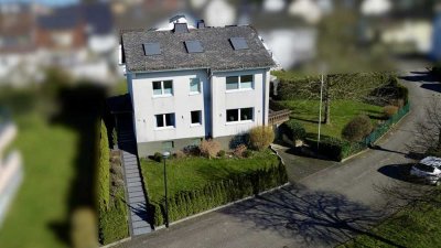 Einfamilienhaus mit gehobener Ausstattung und ca. 195 m² Wfl. in ruhiger Lage von Arnsberg-Oeventrop
