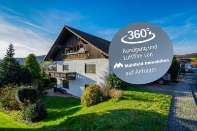 RESERVIERT: Großzügiges Ein- bis Zweifamilienhaus mit integrierter Doppelgarage und Doppelcarport!