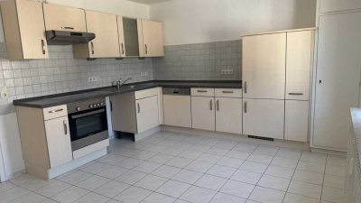 Charmante 3-Zimmer-Wohnung mit Balkon!