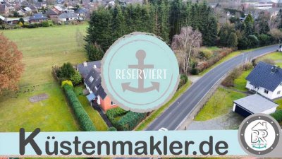 *RESERVIERT* EFH mit Einliegerwohnung und vielseitigen Nebengebäuden im Ortskern von Lamstedt