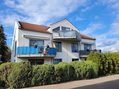TOP LAGE!!! Schnuckelige Dachgeschosswohnung mit Einbauküche in Niederjossa