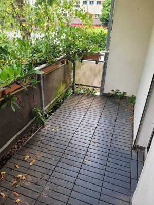 Attraktive und gepflegte 2-Raum-Hochparterre-Wohnung mit EBK in Remscheid
