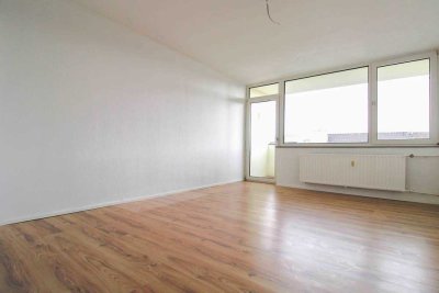 Citylage: Modernisierte 3-Zimmer-Etagenwohnung mit Balkon in Düren